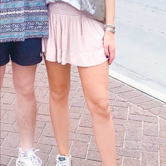 Small pink Koch skirt - Picture 2 of 2